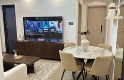 Kilimani Luxury 1BR • WiFi • Pool • Backup • 75”TV