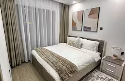 Kilimani Luxury 1BR • WiFi • Pool • Backup • 75”TV
